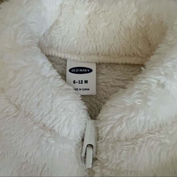 Old Navy infant fuzzy vest - Picture 2 of 2